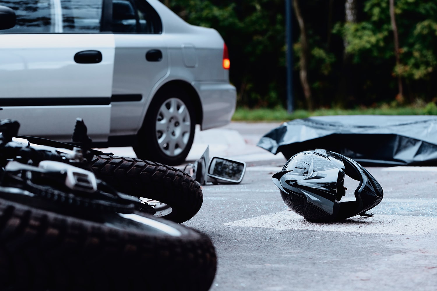 How Motorcycle Accident Lawyers Defend Your Rights